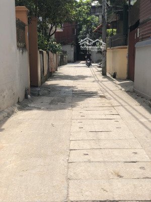 bán gấp mảnh đất ỷ la, dương nội xây ccmn, chdv quá đẹp, gần phố, giá rẻ