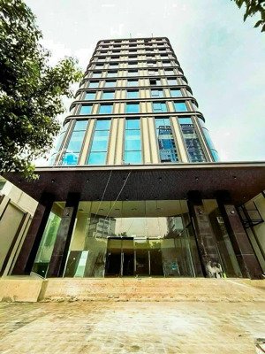 cần tiền bán gấp dự án 3 hầm 22 tầng - dt sàn 11000m2 - mt kha vạn cân - giá chỉ 105 tỷ