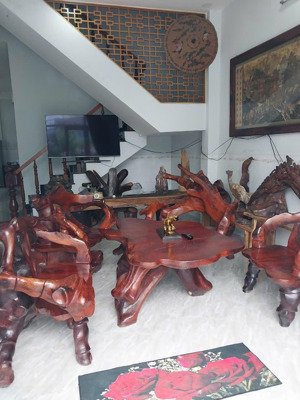 bán nhà đẹp xã vĩnh hiệp - nha trang sân rộng rãi. dt 232,2m2. giá chỉ 4,5 tỷ