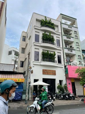 hạ về 17.2 tỷ! bán nhà mặt tiền tân phước ngay ngô quyền quận 10 - dt 6x12m 5 tầng có hđt 55tr/th