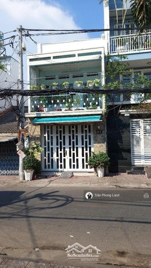 chính chủ gửi cho thuê nhà mặt tiền 97 phong phú, p11, q8, 4.2x17m, trệt + lầu, 