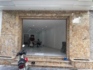 cho thuê nguyên căn 90m phố nguyễn sơn - thang máy - phù hợp làm văn phòng, spa