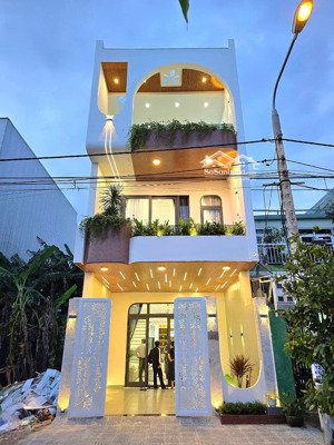 bán gấp nhà 105m2, đối diện đinh đức thiện, giáp ranh trực tiếp bình chánh, thương lượng chính chủ