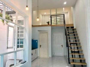 bán nhà đường số 12, p. trường thọ. hxh 5m, nhà 1 trệt 1 lửng có 2pn, 1wc đang cho thuê 8.5triệu/th