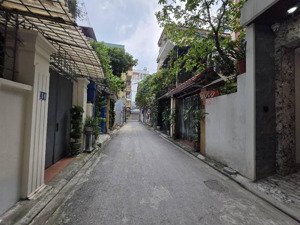 siêu phẩm gia thụy nhà 5 tầng thang máy fuji 76m2 mặt tiền 4m ô tô ngủ trong nhà giá 24,8 tỷ