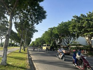 cặp đất duy nhất còn sót lại đường chương dương, phường mỹ an, tp đà nẵng dt 193m 44 tỷ