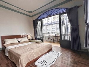 trống sẵn căn hộ 1 phòng ngủ 50m2 , ban công ngay sân vận động phú thọ quận 11