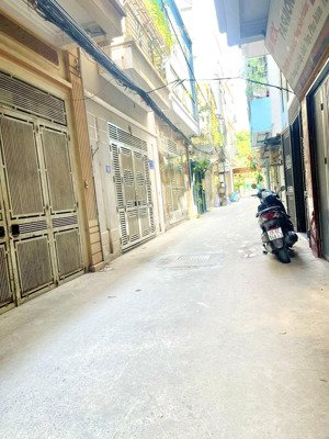 bán nhà đường ngô gia tự - quận 10 - 43m2 - 5,3 tỷ - btct kiên cố - 4 tầng