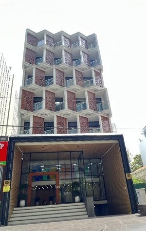 bán toà nhà chdv cao cấp thảo điền q2 - hdt 260tr/th - dt 10x22 xd 7 tầng - giá 38tỷ.