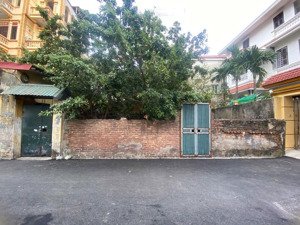 đất đẹp-2 thoáng-gần hồ tây-oto qua nhà, vào nhà-sống sướng-80m-mt4.5m-nhỉnh 22 ty-giá đầu tư