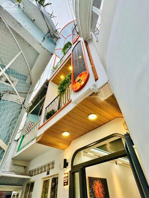 Nhà mới 3 tầng 3x5m 2PN 3WC 267/58A Bùi Đình Túy 3.48 tỷ