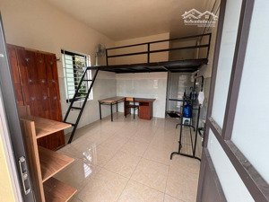 phòng trọ sv tại hoà lạc, ngay cổng đhqghn - hoà lạc. giá 1tr8/tháng, đầy đủ thiết bị
