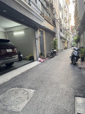 bán nhà 5 tầng bồ đề thang máy gara ô tô 4 phòng ngủ ngõ ô tô tránh giá nhỉnh 15 tỷ