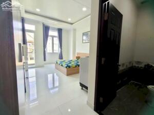 Phòng ngủ studio ban công lớn ngay trung tâm quận 8