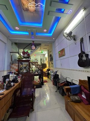 bán gấp nhà 4 tầng,49m2 hẻm 5m,tân kì tân quý giá nhĩnh 5 tỷ (b6)