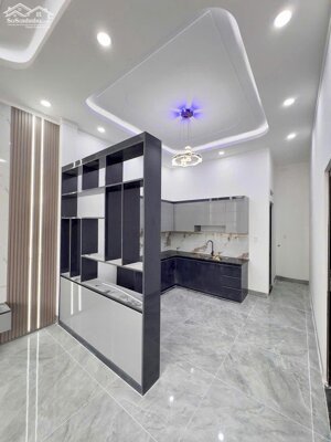 Bán Nhà Mới Xây Trung Tâm Biên Hoà, hoàn công , Thổ cư, Chỉ 2Tỷ9