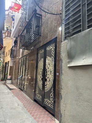 bán toà chdv tại đền lừ 19 phòng khép kín full đồ 90m2x 7 tầng mt 10m - 2 mặt ngõ 800tr/năm 23,5tỷ