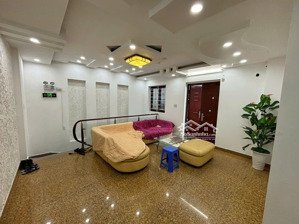 bán nhà mặt đường ngô gia tự gần cầu rào vỉa hè rộng, dt 74m2, ngang 5.2m vuông vắn, nhà 4 tầng đẹp
