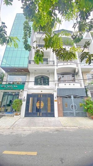 bán nhà đẹp 4x20m, 5tầng giá 15.5tỷ, mt đường số 43 p.tân quy, quận 7