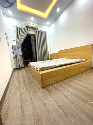 chính chủ cần bán nhà riêng ở gần tam trinh, hoàng mai 4 tầng 24 m2 giá 4.89 tỷ