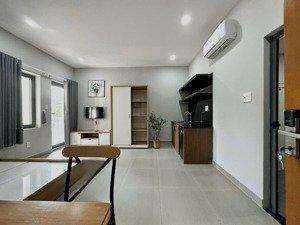cho thuê studio phòng đẹp cho sinh viên 2k7 có đầy đủ nội thất khu hoàng hoa thám - k300 - etown