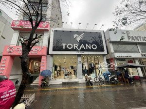 bán nhà mặt phố 313 minh khai: 90m2, cấp 4, mặt tiền 8m, hơn 50 tỷ, nhà 3 mặt thoáng, vỉa hè rộng