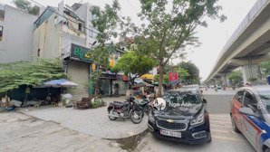 bán nhà cát linh - hào nam - tt ba đình - đống đa - nhà 7 tầng thang máy- phân lô ô tô 7 chỗ đỗ cửa
