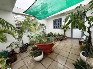 bán gấp nhà mặt phố 4pn, 4wc, 72m2 giá ưu đãi tại tân phong, q7, hcm