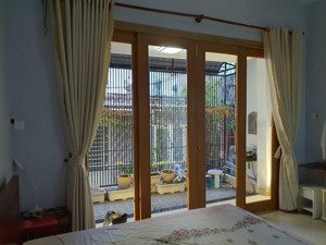 nhà bán trệt, lầu căn góc-46m2 (4,2 x 11) -2 pn, 2 wc -giá: 5tỷ2 tl hẻm thông 219 tạ quang bửu p3q8