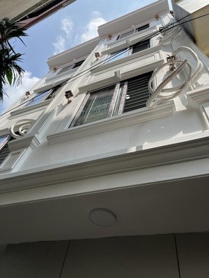 cần bán căn nhà phù hợp hộ gia đình trẻ sát geleximco d tài chính nhẹ nhàng