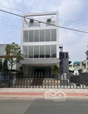 bán nhà mặt tiền cống quỳnh - dt: 8 x 36m. công nhận: 272m2 - ctxd: hầm + 8 tầng - giá: 70 tỷ tl