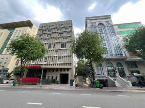 bán nhà siêu vị trí ngay mặt tiền cô giang 9 x 23m - hầm + 4 lầu - hđt: 150 triệu/tháng - 55 tỷ tl