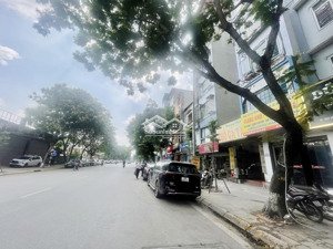 siêu phẩm phân lô, ô tô tránh, trần quốc hoàn, cầu giấy - 40m2 - 6 tầng - mt 3.6m - nhỉnh 15 tỷ