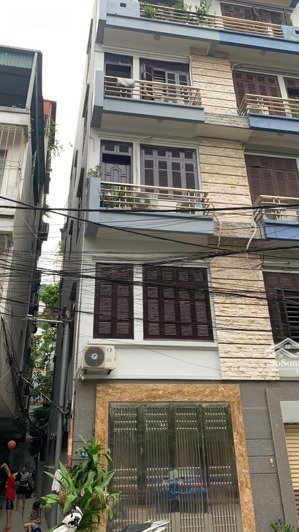 bán gấp nhà cũ 4 tầng 93m2, mặt tiền 4,5m, phường hồng hà (quận ba đình cũ)
