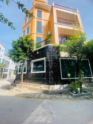 bán nhà lô góc siêu thoáng xuân phương, nam từ liêm kinh doanh spa 111m2 x 5 tầng