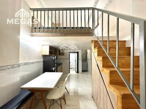 duplex ban công, gác cao 1m8, đầy đủ nội thất ngay tô ký, cvpm quang trung
