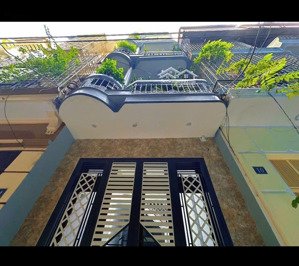 bán nhà riêng tại kim đồng, giá ưu đãi 17 tỷ, 48m2, 6pn, 4wc, 5 tầng, hoàng mai, hà nội