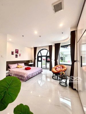 khai trương nhà mới tách bếp cực thoáng