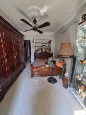 bán nhà riêng tại phố mai anh tuấn, đống đa, hà nội, 31 tỷ, 40m2, đẹp, nhiều tiện ích