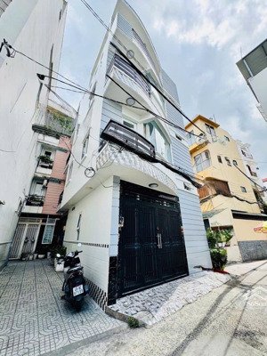 phan đăng lưu _ trung tâm phú nhuận hẻm xe hơi 43m² 4 tầng sẵn 7.85 tỷ