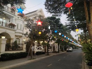 căn góc 2 mặt tiền đường khu cityland garden hill, dt: 13.5 x 20m