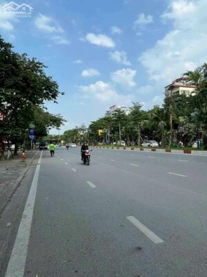 chính chủ cần Bán toà nhà vp mặt phố Khuất Duy Tiến, Nguyễn Xiển, Nguyễn Trãi Thanh Xuân Hà Nội. nhà khung bê tông xây 9,5 tầng, diện tích 100m2 , giá 88,5 tỷ