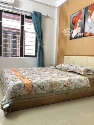 hiếm bán gấp nhà võ thị sáu phân lô lô góc ô tô kinh doanh