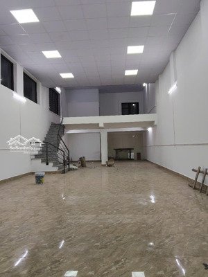 mặt phố vĩnh hưng 120m, mt 6.5m, nhỉnh 25 tỷ, 3 ô tô tránh, vỉa hè rộng, kinh doanh đa ngành nghề.