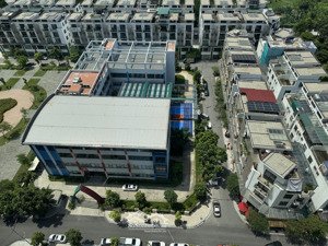 bán chcc 101m2 3 phòng ngủ chung cư khai sơn city. giá chuyển nhượng rẻ hơn cđt 20%. chỉ 6,9 tỷ