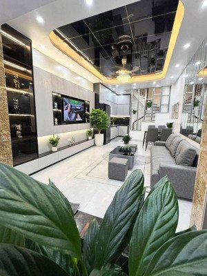 bán nhà hồ văn chương - đống đa