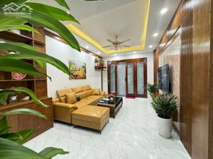 Hiếm! Chỉ 10.78 Tỷ Sở Hữu Căn 40m2x7T Thang Máy, Full Nội Thất, Ngõ Rộng - Thoáng - Sáng, Phố Hoàng Quốc Việt, Trần Cung, Cầu Giấy.