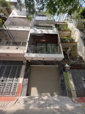 phân lô, ô tô tránh, kinh doanh phố hoàng cầu - đống đa, 70m2 thang máy 5 tầng, 2 thoáng trước sau