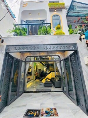 CHÍNH CHỦ BÁN NHÀ PHỐ P. LONG AN, TP. TÂN AN, 90M2, SHR, 2TỶ4