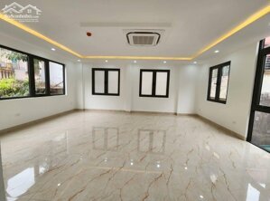 BÁN GẤP NHÀ NGUYỄN CHÍ THANH ĐỐNG ĐA 60m2, 7 TẦNG MẶT TIÈN 8m GIÁ 23.5 TỶ